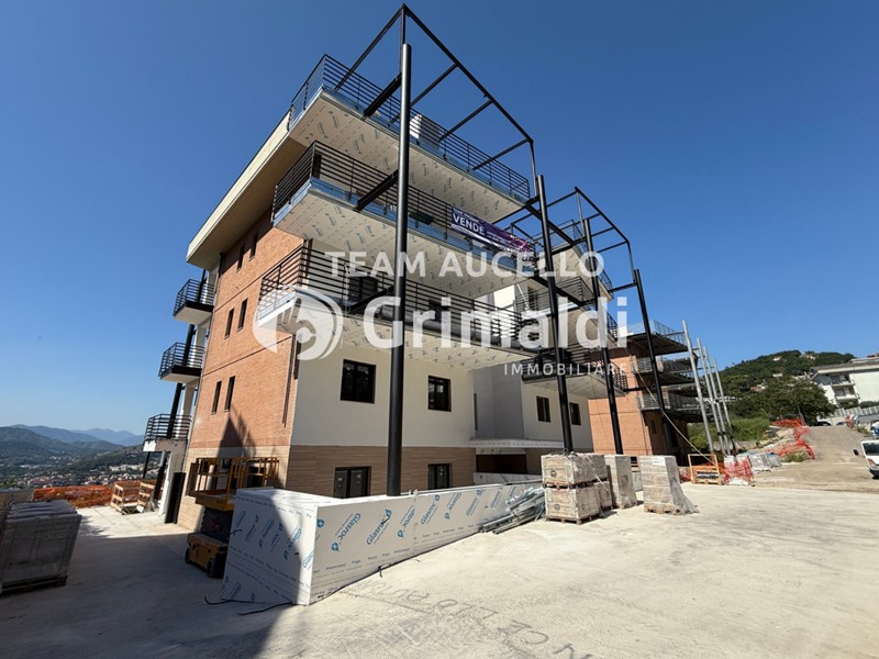 Trilocale in Vendita a Salerno, 320'000&euro;, 100 m²