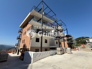 Trilocale in Vendita a Salerno, 320'000&euro;, 100 m²