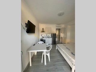 Monolocale in Affitto a Reggio Calabria, zona Saracinello, 325&euro;, 25 m², arredato