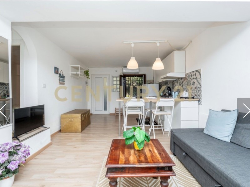 Bilocale in Vendita a Aci Castello, 120'000&euro;, 60 m², arredato, con Box