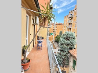 Quadrilocale in Affitto a Bologna, zona Irnerio, 1'450&euro;, 77 m², arredato