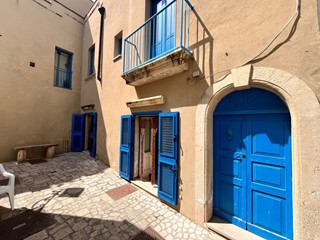 Trilocale in Vendita a Otranto, 210'000&euro;, 52 m², arredato