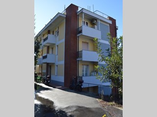 Appartamento in Vendita a Genova, 57'227&euro;, 81 m²