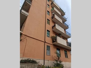 Appartamento in Vendita a Genova, 23'199&euro;, 58 m²