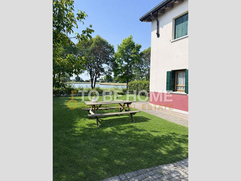 Trilocale in Vendita a Martellago, 160'000&euro;, 70 m², arredato