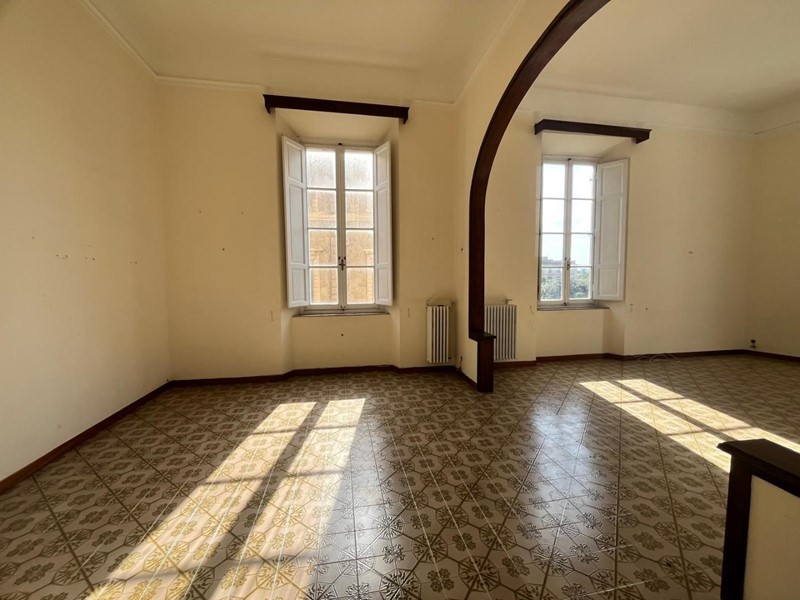 Appartamento in Vendita a Livorno, 390'000&euro;, 300 m²