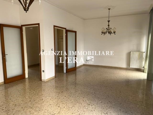 Appartamento in Vendita a Pontedera, 139'000&euro;, 120 m²