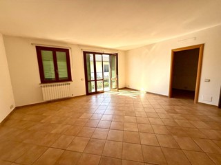 Trilocale in Affitto a Ponsacco, 700&euro;, 100 m²