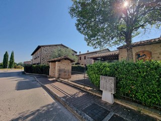 Trilocale in Vendita a Deruta, 195'000&euro;, 90 m²