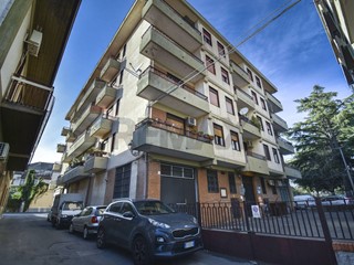 Appartamento in Vendita a Viagrande, 109'000&euro;, 108 m²