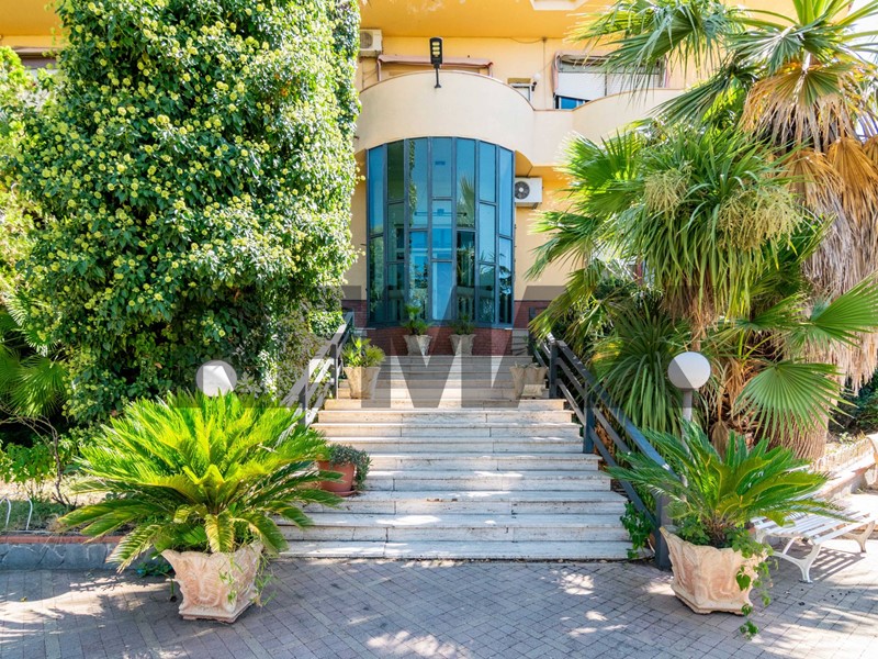 Appartamento in Vendita a Adrano, 590'000&euro;, 2600 m²