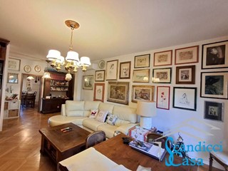 Appartamento in Vendita a Scandicci, 498'000&euro;, 120 m²