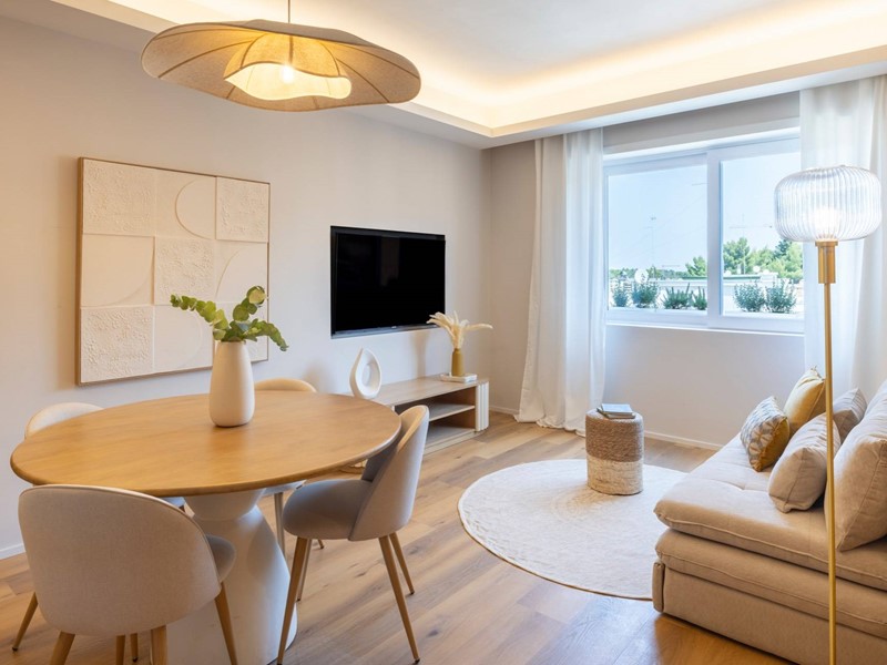 Trilocale in Vendita a Roma, 410'000&euro;, 75 m²