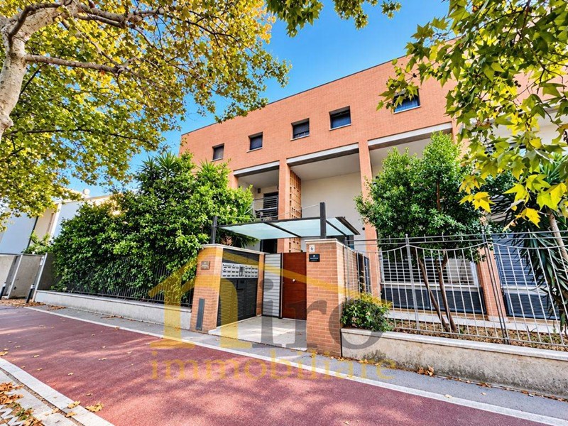 Quadrilocale in Vendita a Pescara, 580'000&euro;, 144 m²