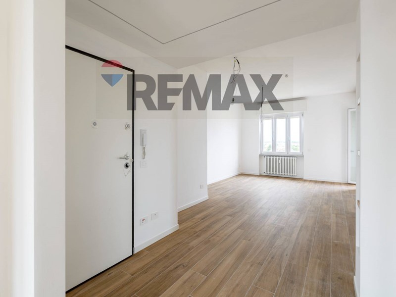 Trilocale in Vendita a Vedano al Lambro, 270'000&euro;, 91 m²
