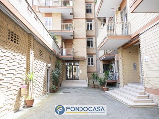 Trilocale in Vendita a Salerno, 290'000&euro;, 100 m²