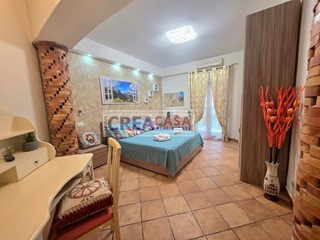 Appartamento in Vendita a Giardini Naxos, 159'000&euro;, 119 m²