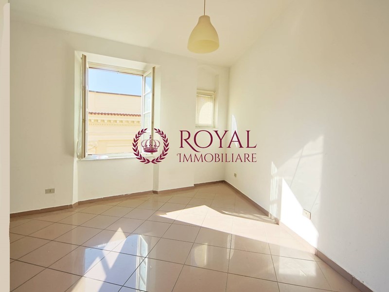 Monolocale in Vendita a Livorno, 65'000&euro;, 35 m²