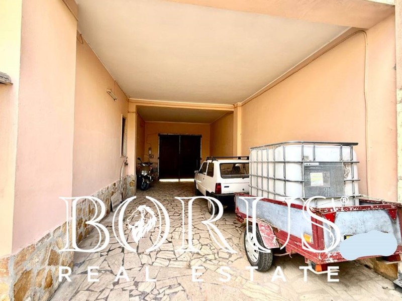 Appartamento in Vendita a Mondragone, 170'000&euro;, 168 m²