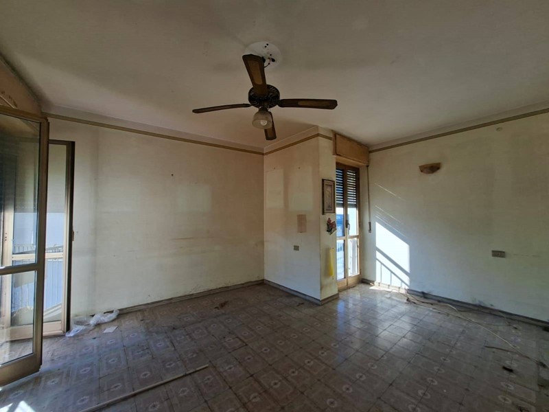 Appartamento in Vendita a Caserta, 129'000&euro;, 105 m²