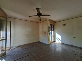 Appartamento in Vendita a Caserta, 129'000&euro;, 105 m²
