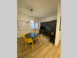 Trilocale in Affitto a Treviso, 1'200&euro;, 95 m²