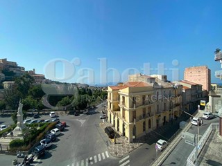 Trilocale in Affitto a Patti, 700&euro;, 90 m²
