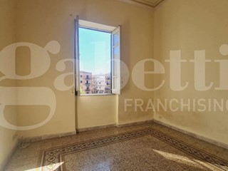Appartamento in Vendita a Palermo, 195'000&euro;, 120 m²