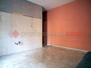 Bilocale in Vendita a Portici, 185'000&euro;, 73 m²