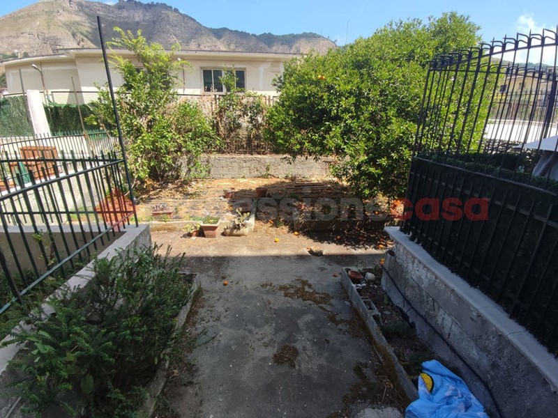 Trilocale in Vendita a Napoli, 285'000&euro;, 105 m²
