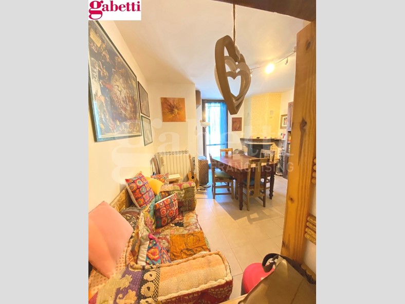 Appartamento in Vendita a Siena, 285'000&euro;, 130 m², con Box