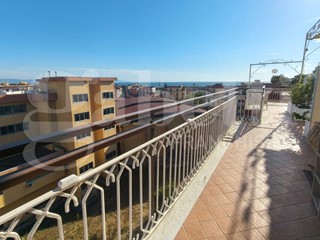 Appartamento in Vendita a Portici, 760'000&euro;, 185 m²