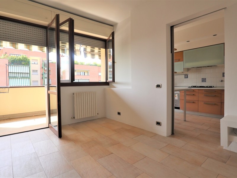 Quadrilocale in Affitto a Bologna, zona Ovest, 1'300&euro;, 90 m², con Box