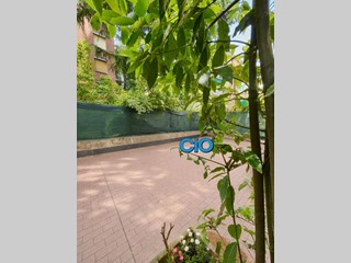 Appartamento in Vendita a Bologna, 450'000&euro;, 124 m²