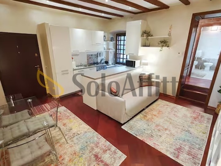 Bilocale in Affitto a Trieste, zona Corso Italia, 850&euro;, 60 m², arredato