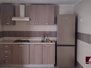 Trilocale in Affitto a Bari, 850&euro;, 70 m²
