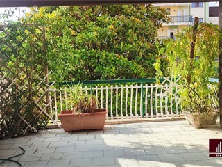 Trilocale in Vendita a Bari, 105'000&euro;, 100 m²