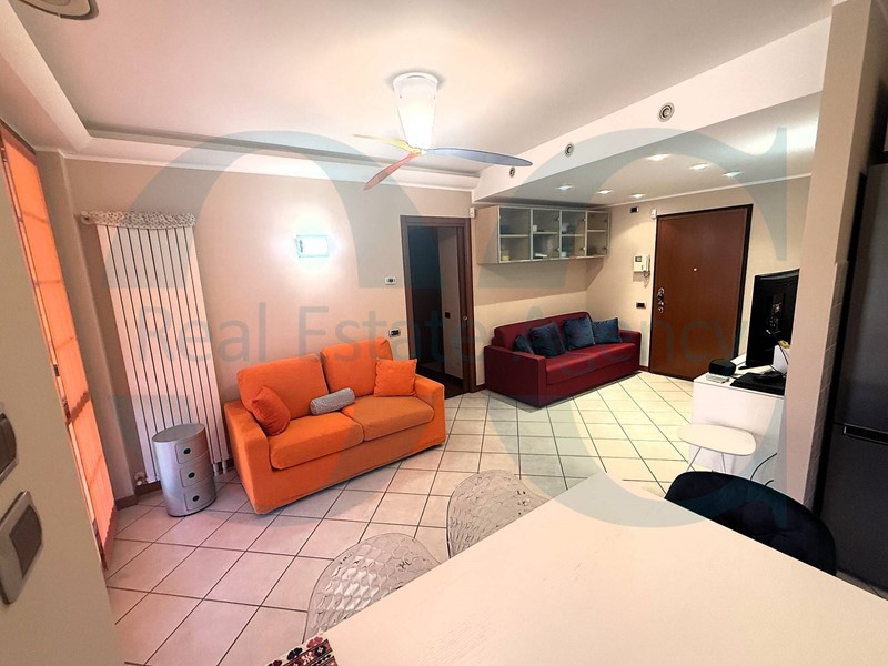 Bilocale in Vendita a Trezzano sul Naviglio, 250'000&euro;, 67 m²
