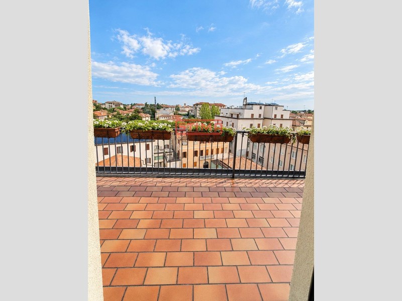 Attico in Vendita a Treviso, 270'000&euro;, 75 m²