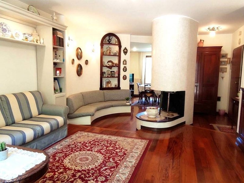 Appartamento in Vendita a Teramo, 229'000&euro;, 150 m²