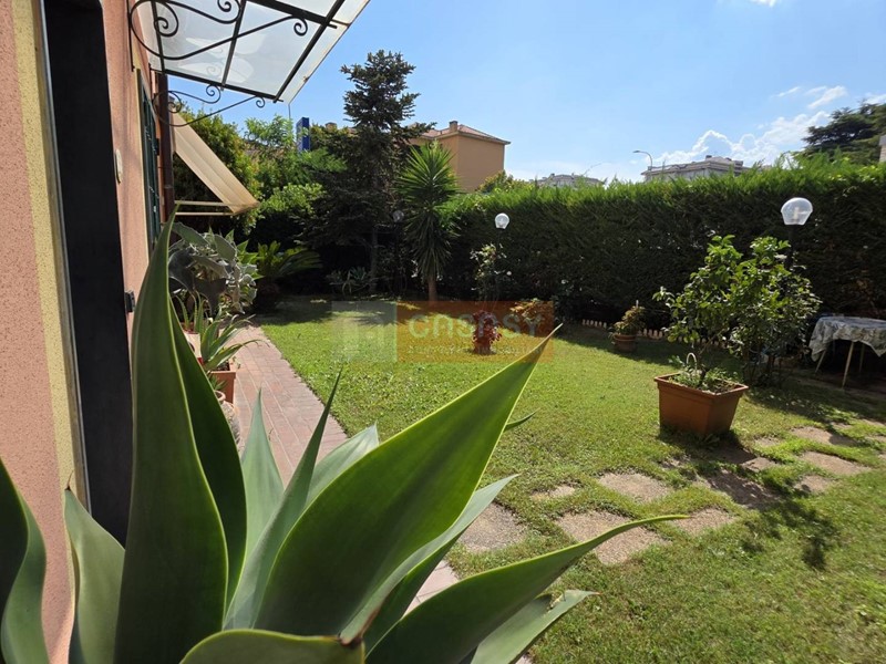 Trilocale in Vendita a Albenga, 340'000&euro;, 112 m²