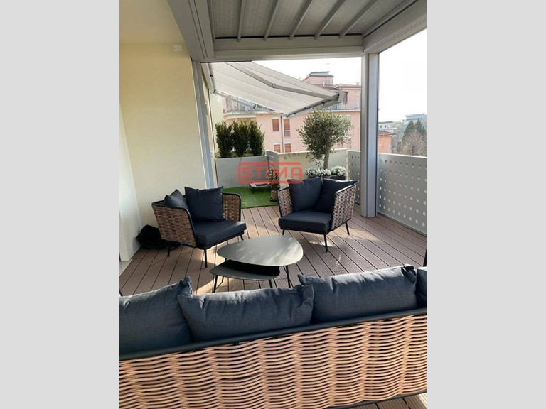 Attico in Vendita a Treviso, 990'000&euro;, 250 m²