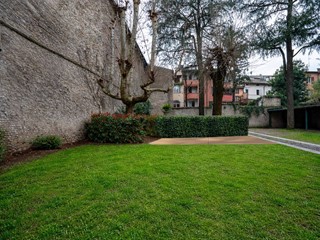 Quadrilocale in Vendita a Parma, 339'000&euro;, 150 m²