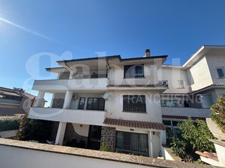 Loft in Vendita a Roma, 429'000&euro;, 172 m²
