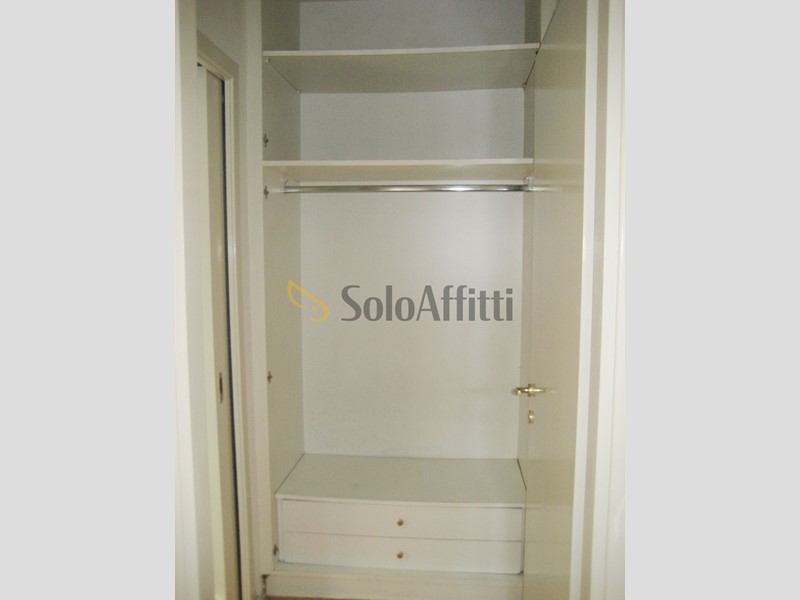 Monolocale in Affitto a Brescia, zona Ospedale Civile, 600&euro;, 30 m², arredato