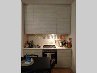 Monolocale in Affitto a Brescia, zona Ospedale Civile, 600&euro;, 30 m², arredato