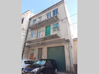 Appartamento in Vendita a Atessa, 85'000&euro;, 260 m²