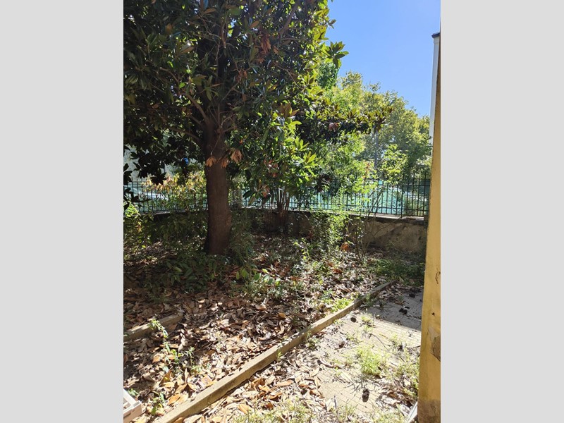 Quadrilocale in Vendita a Pisa, 265'000&euro;, 102 m², con Box