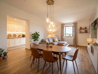 Quadrilocale in Vendita a Siena, zona Le Scotte, 270'000&euro;, 123 m²