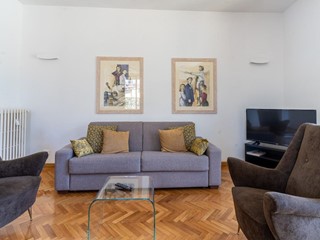 Quadrilocale in Affitto a Firenze, 2'700&euro;, 95 m², arredato